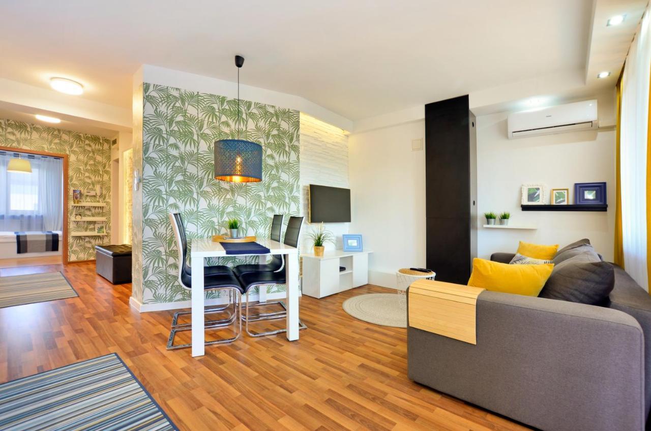 Apartament 14 Zwierzyniec Bagian luar foto